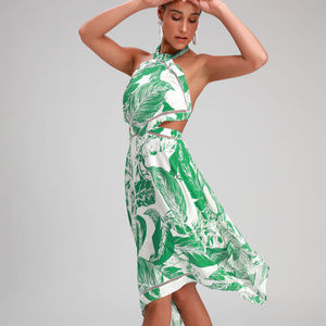 NWT Tropical Splendor Halter Dress